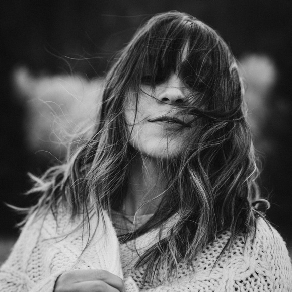 Meet your Posher, Amy - Picture 1 of 1